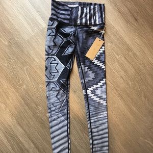 Niyama sol yoga leggings